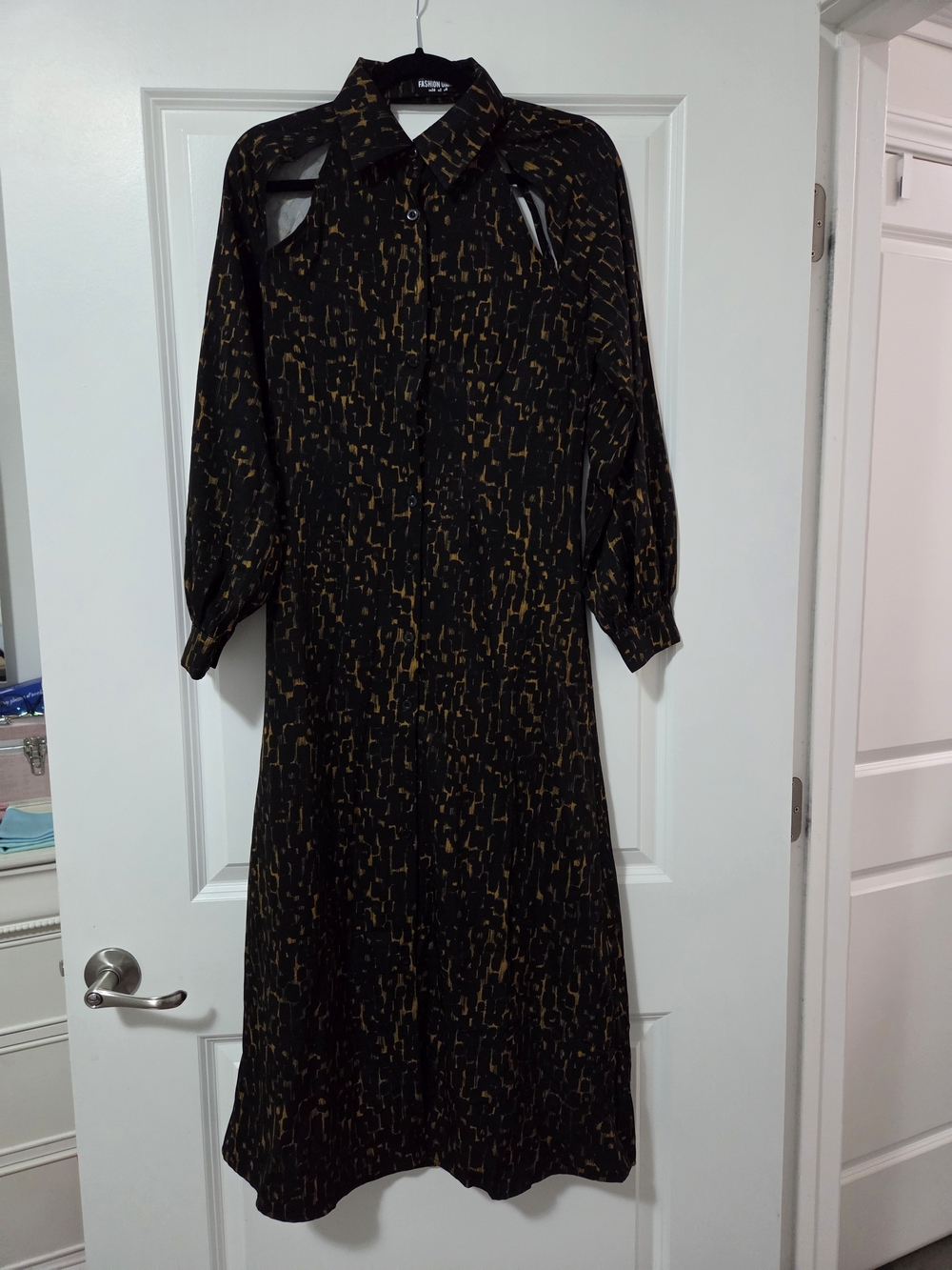 Fashion Union Black and Mustard Patterned Long Sleeve Midi Dress